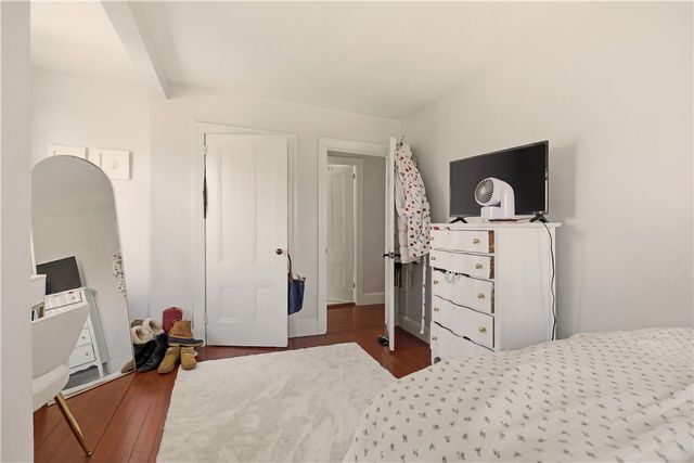 22 Summer Street, Newport, RI 02840