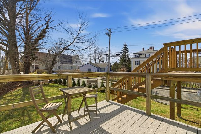 22 Summer Street, Newport, RI 02840