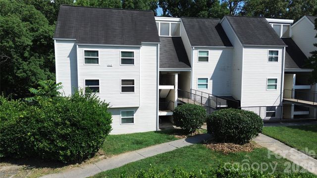9119 Spyglass Place b, Charlotte, NC 28214