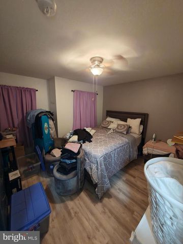 2079 HUNTINGTON LN, Easton, PA 18040