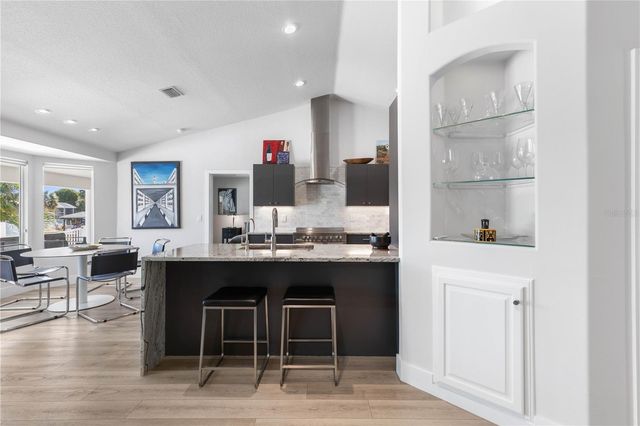 41 CHRISTOPHER COURT, Palm Coast, FL 32137