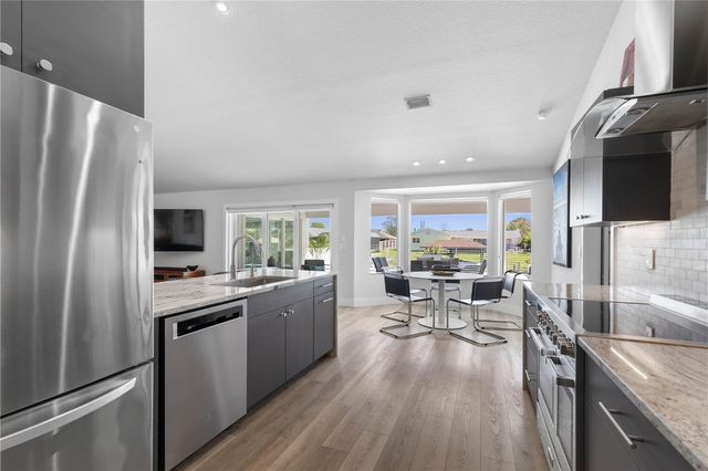 41 CHRISTOPHER COURT, Palm Coast, FL 32137