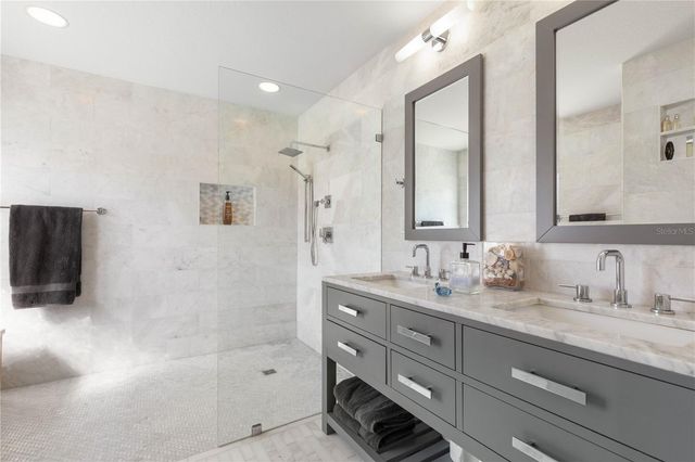 41 CHRISTOPHER COURT, Palm Coast, FL 32137