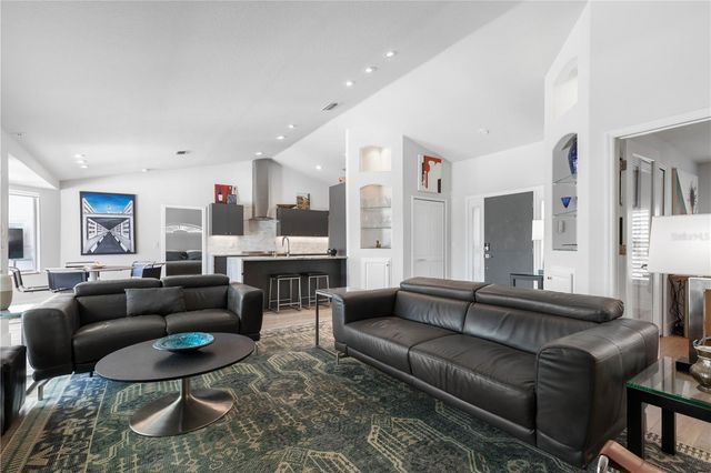 41 CHRISTOPHER COURT, Palm Coast, FL 32137