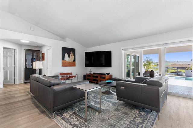 41 CHRISTOPHER COURT, Palm Coast, FL 32137