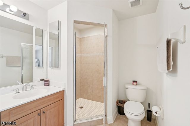 3969 Pomodoro CIR 201, Cape Coral, FL 33909