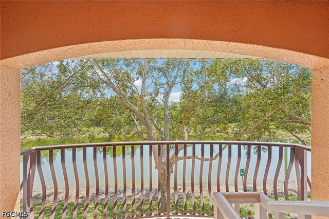 3969 Pomodoro CIR 201, Cape Coral, FL 33909