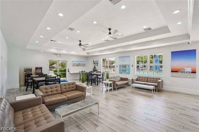 3969 Pomodoro CIR 201, Cape Coral, FL 33909