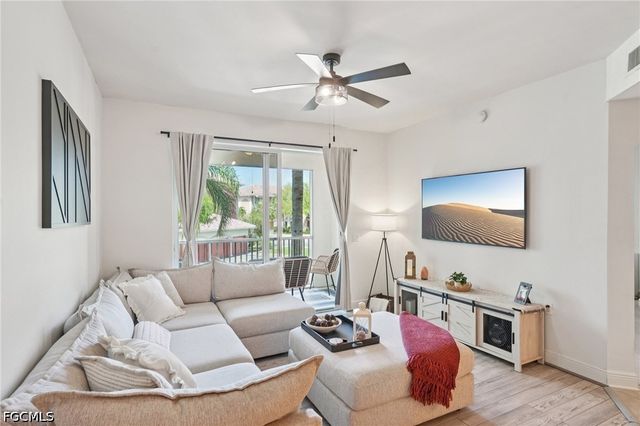 3969 Pomodoro CIR 201, Cape Coral, FL 33909