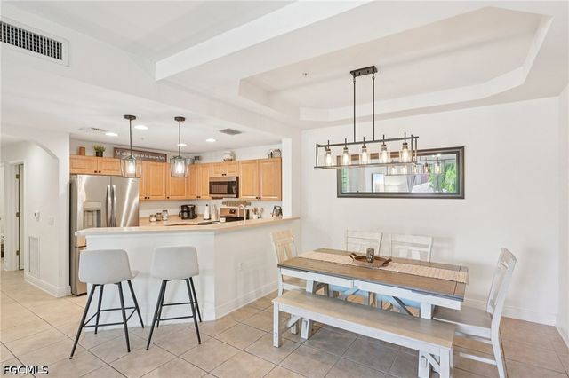 3969 Pomodoro CIR 201, Cape Coral, FL 33909