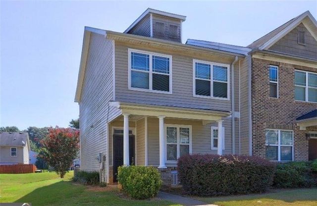 6316 Ellenwood Dr, Rex, GA 30273