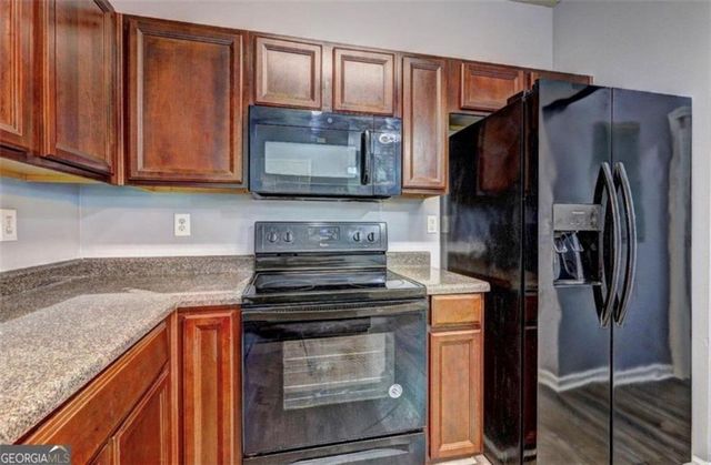 6316 Ellenwood Dr, Rex, GA 30273