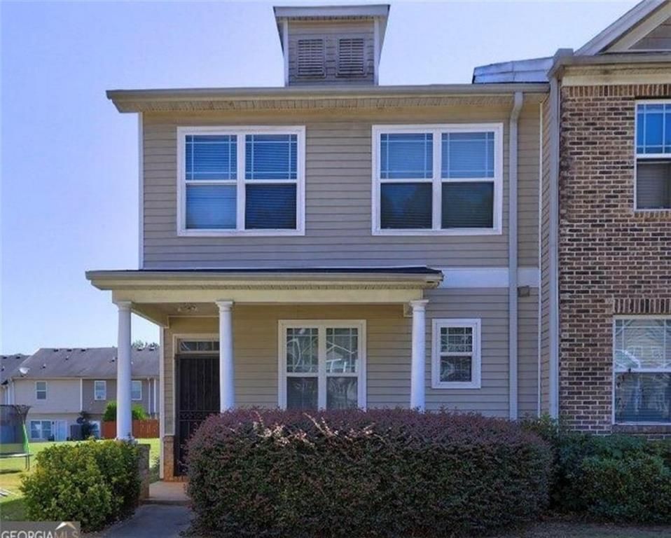 6316 Ellenwood Dr, Rex, GA 30273