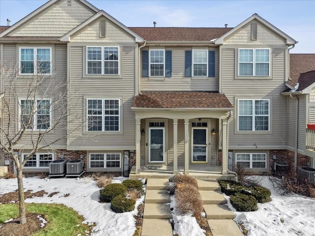 764 Cherry Creek Drive, Grayslake, IL 60030