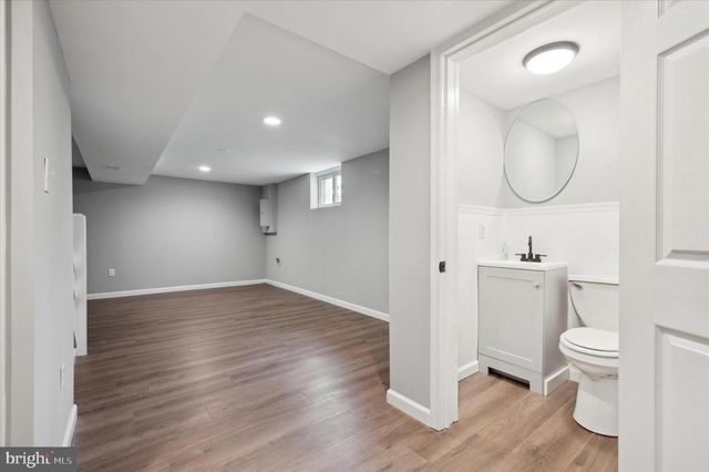 725 MT VERNON AVE, Folsom, PA 19033