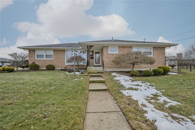 1521 Erika Drive, Springfield, OH 45503
