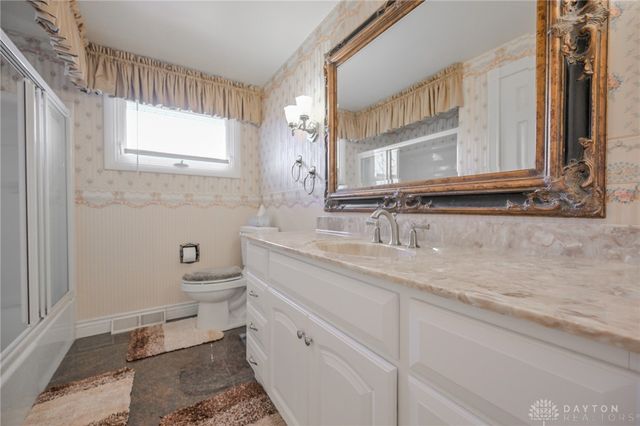 1521 Erika Drive, Springfield, OH 45503