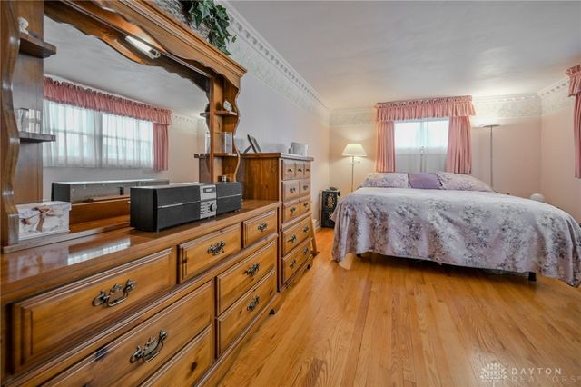 1521 Erika Drive, Springfield, OH 45503