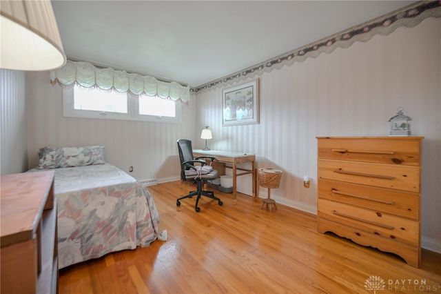 1521 Erika Drive, Springfield, OH 45503