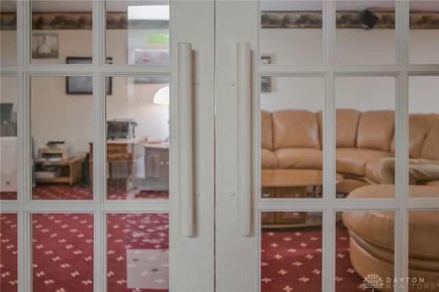 1521 Erika Drive, Springfield, OH 45503