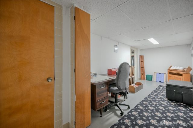 1521 Erika Drive, Springfield, OH 45503