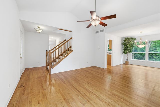 1018 Park Avenue, Wauconda, IL 60084