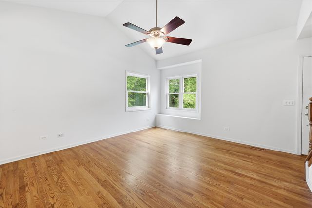 1018 Park Avenue, Wauconda, IL 60084
