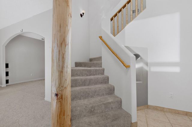 9905 Cardinal Street NW, Albuquerque, NM 87114