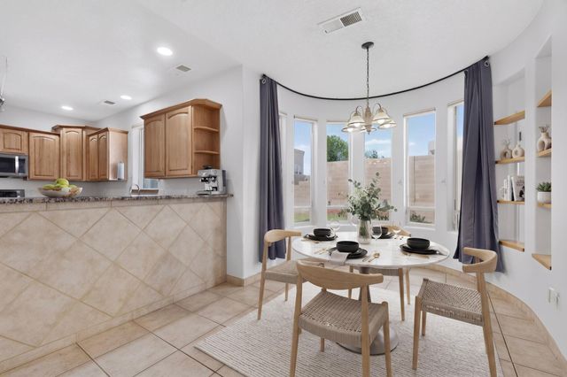 9905 Cardinal Street NW, Albuquerque, NM 87114