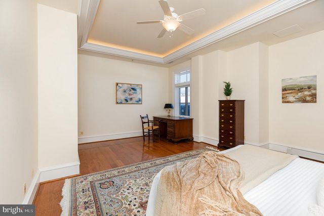 913-B CAROLINE, Fredericksburg, VA 22401