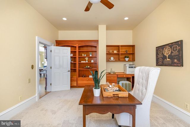 913-B CAROLINE, Fredericksburg, VA 22401