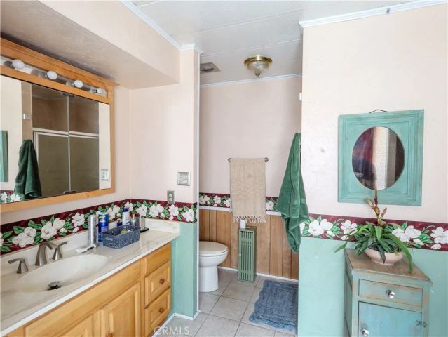 1456 E Philadelphia 65, Ontario, CA 91761