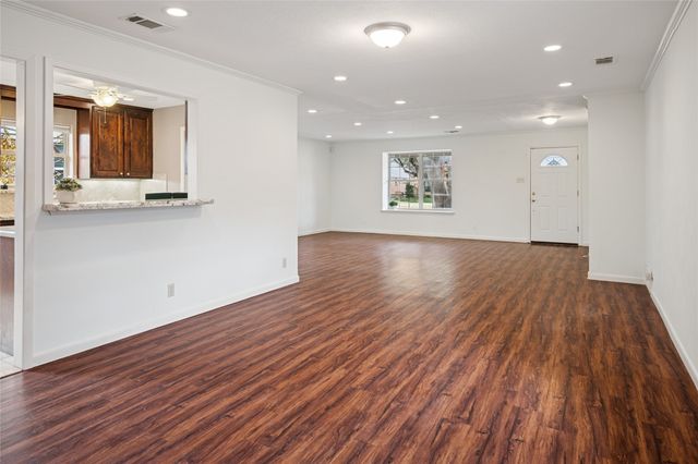 611 Parkview Lane, Richardson, TX 75080