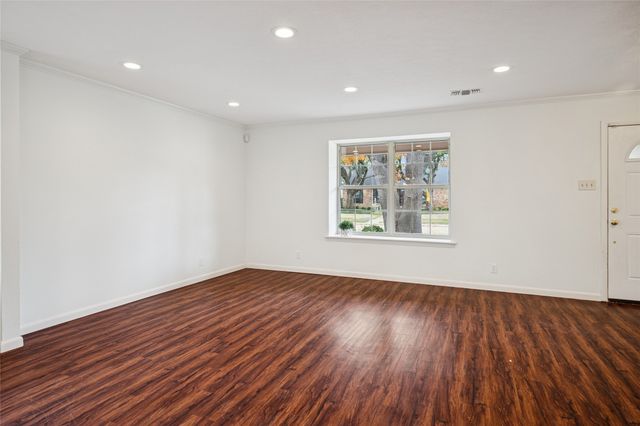 611 Parkview Lane, Richardson, TX 75080