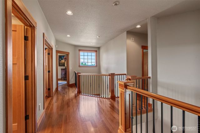 1810 S Dusky Drive, Ridgefield, WA 98642