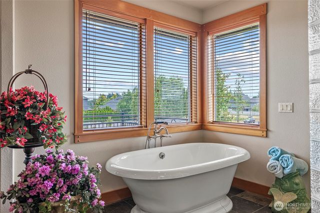 1810 S Dusky Drive, Ridgefield, WA 98642