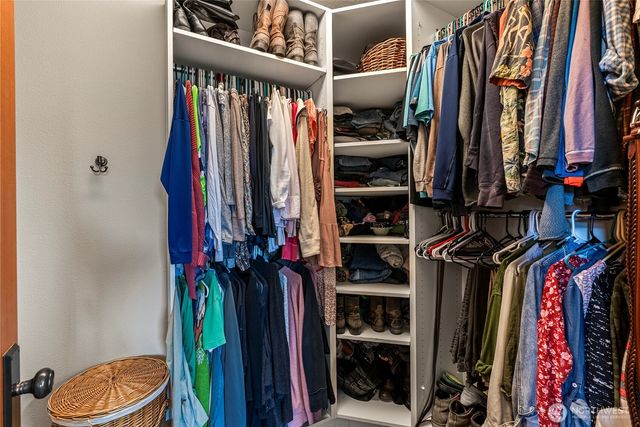 1810 S Dusky Drive, Ridgefield, WA 98642