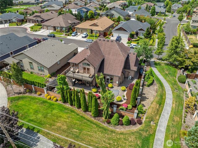 1810 S Dusky Drive, Ridgefield, WA 98642
