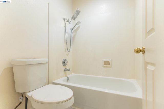 2016 Asilomar Dr, Antioch, CA 94509