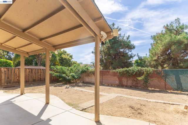 2016 Asilomar Dr, Antioch, CA 94509
