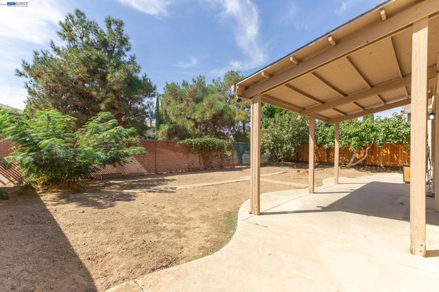 2016 Asilomar Dr, Antioch, CA 94509
