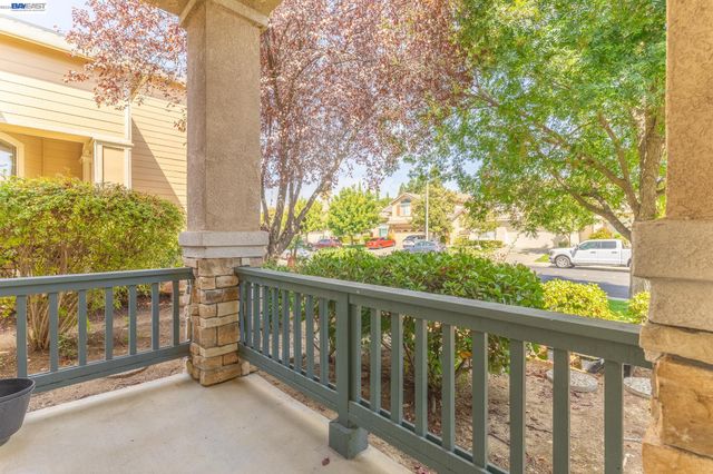 2016 Asilomar Dr, Antioch, CA 94509