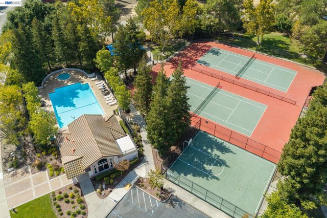 2016 Asilomar Dr, Antioch, CA 94509