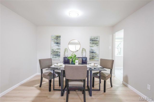 3535 Brookstone Drive, Florissant, MO 63033
