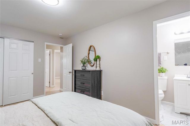 3535 Brookstone Drive, Florissant, MO 63033
