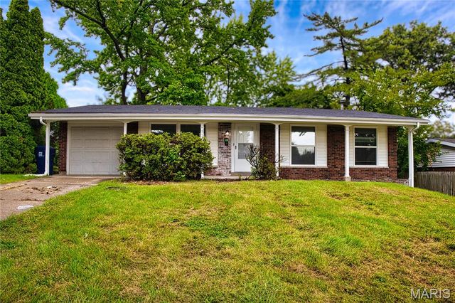3535 Brookstone Drive, Florissant, MO 63033