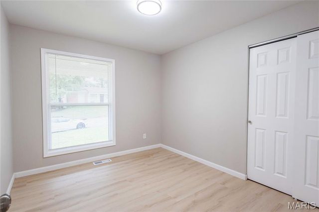 3535 Brookstone Drive, Florissant, MO 63033