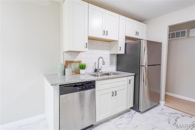 3535 Brookstone Drive, Florissant, MO 63033