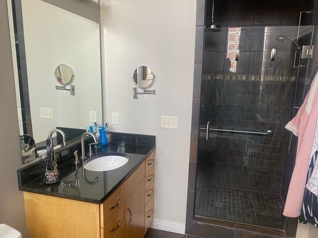 212 N Center Street 205, Bloomington, IL 61701