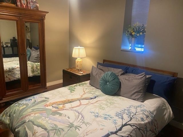 212 N Center Street 205, Bloomington, IL 61701